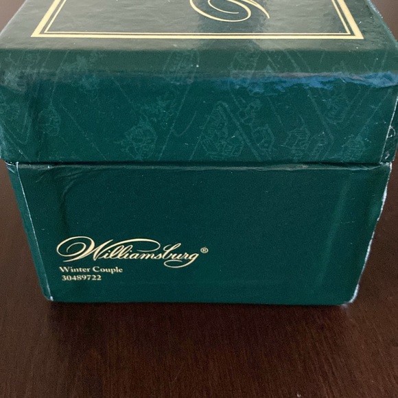 Winter Couple - Colonial Williamsburg Lang and Wise - Picture 7 of 10